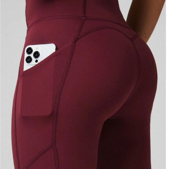 Fabletics Sports Bra and Active Leggings Set - Picture 7 of 10